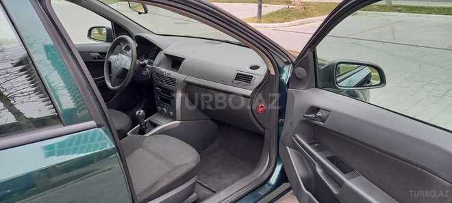 Opel Astra 2004, 180,000 km - 1.4 л - Bakı