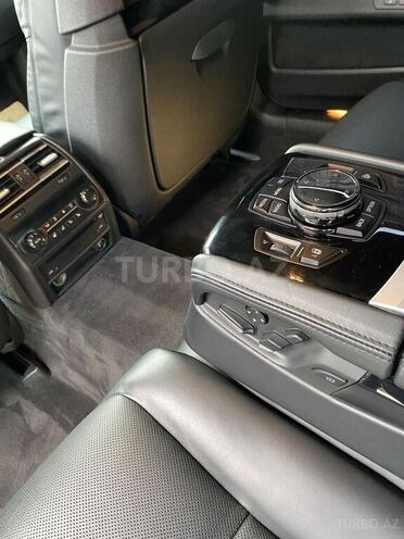 BMW 750 2014, 159,000 km - 4.4 l - Bakı