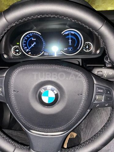 BMW 750 2014, 159,000 km - 4.4 l - Bakı