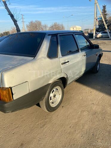LADA (VAZ) 21099 1998, 200,500 km - 1.6 l - Yevlax