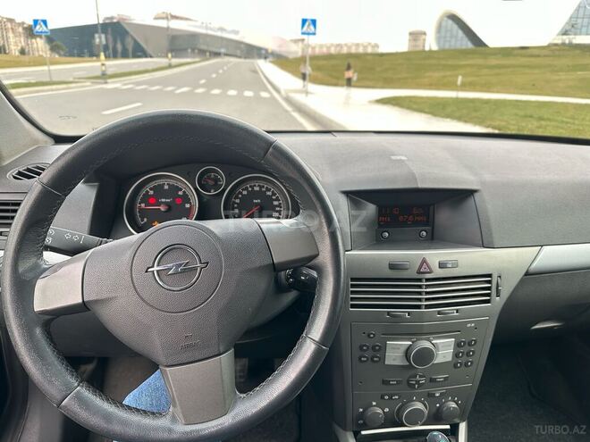 Opel Astra 2006, 297,000 km - 1.3 l - Bakı