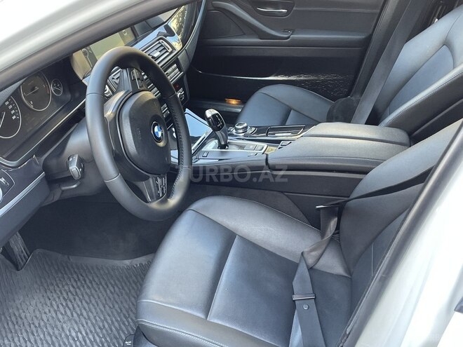BMW 520e 2010, 242,100 km - 2.0 л - Bakı