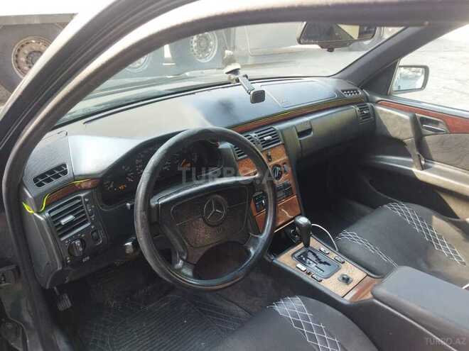 Mercedes E 230 1996, 480,000 km - 2.3 l - Bakı