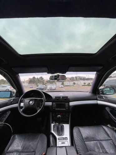 BMW 525 2002, 333,000 km - 2.5 l - Bakı