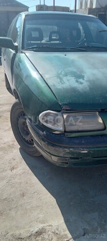 Opel Astra 1996, 320,000 km - 1.6 l - Bakı
