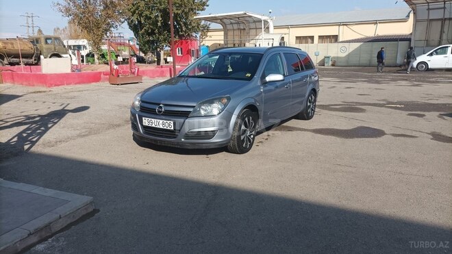 Opel Astra 2005, 265,000 km - 1.4 л - Qazax