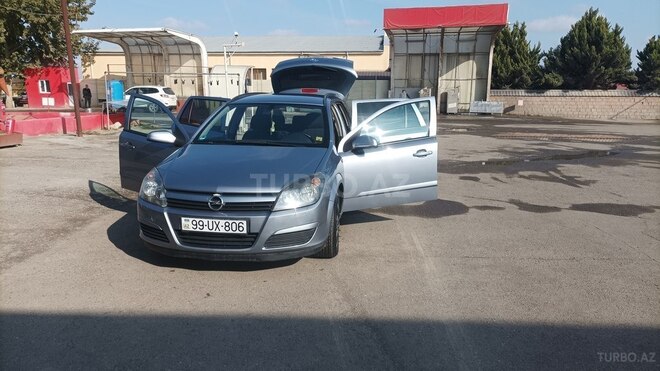 Opel Astra 2005, 265,000 km - 1.4 л - Qazax