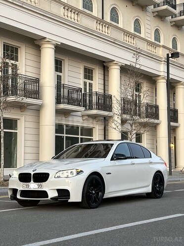 BMW 528 2014, 199,559 km - 2.0 л - Bakı