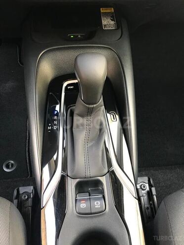 Toyota Corolla 2021, 17,570 km - 1.6 l - Bakı