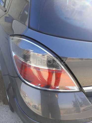Opel Astra 2009, 232,000 km - 1.4 l - Bakı