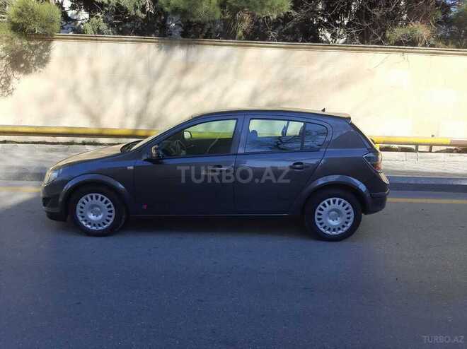 Opel Astra 2009, 232,000 km - 1.4 l - Bakı