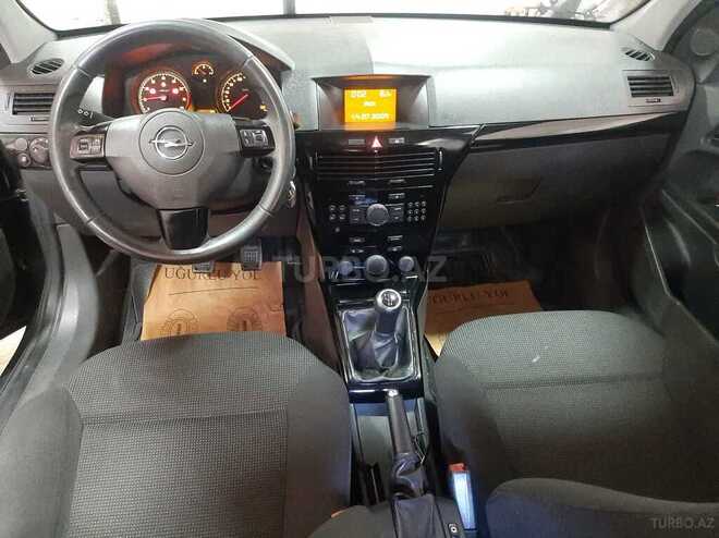 Opel Astra 2009, 232,000 km - 1.4 l - Bakı