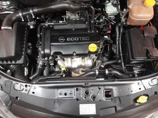 Opel Astra 2009, 232,000 km - 1.4 l - Bakı