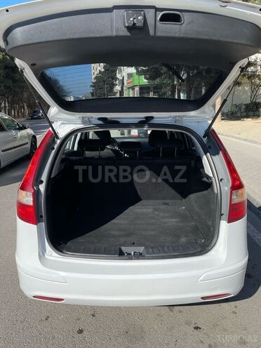 Hyundai i30 2010, 186,000 km - 1.6 l - Bakı