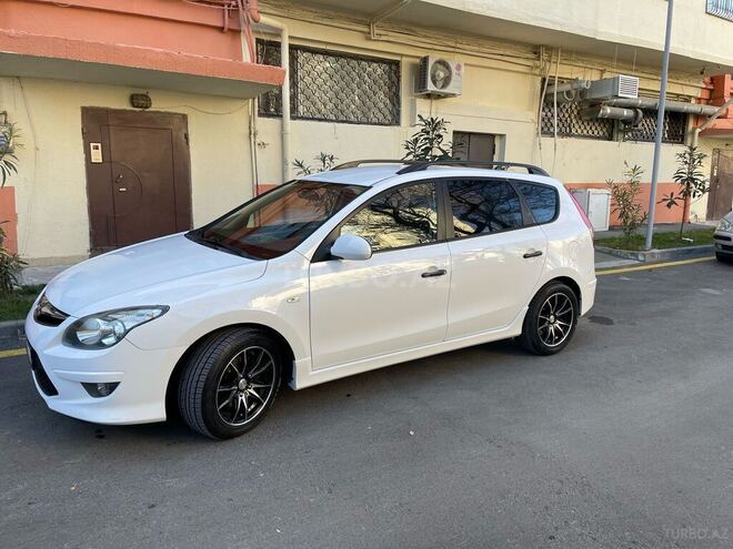 Hyundai i30 2010, 186,000 km - 1.6 l - Bakı