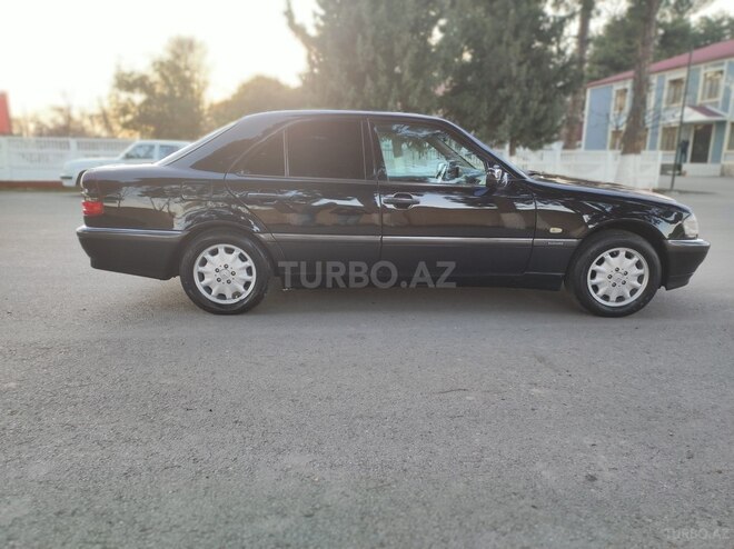 Mercedes C 180 1998, 265,690 km - 1.8 l - Göyçay