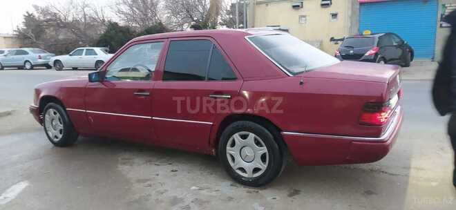 Mercedes E 200 1990, 210,000 km - 2.0 l - Sumqayıt
