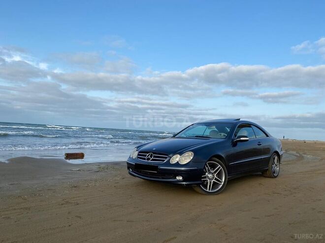 Mercedes CLK 320 2003, 220,000 km - 3.2 l - Bakı