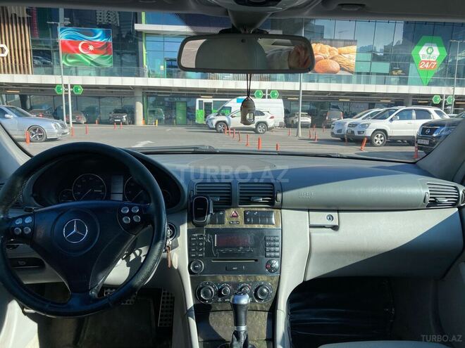 Mercedes C 230 2006, 196,971 km - 2.5 l - Bakı