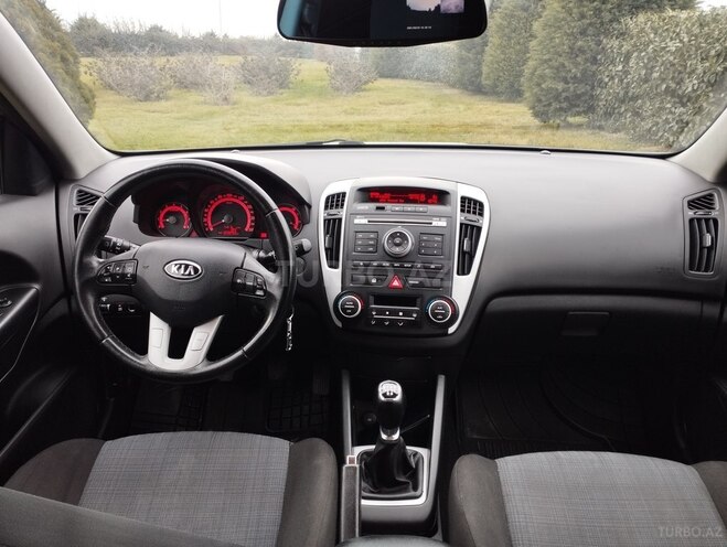 Kia Ceed 2010, 123,300 km - 1.4 l - Bakı