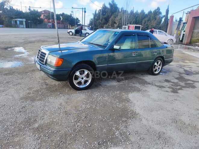Mercedes E 220 1994, 500,000 km - 2.2 l - Bakı