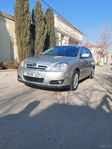 Toyota Corolla 2005, 214,619 km - 1.4 л - Bakı
