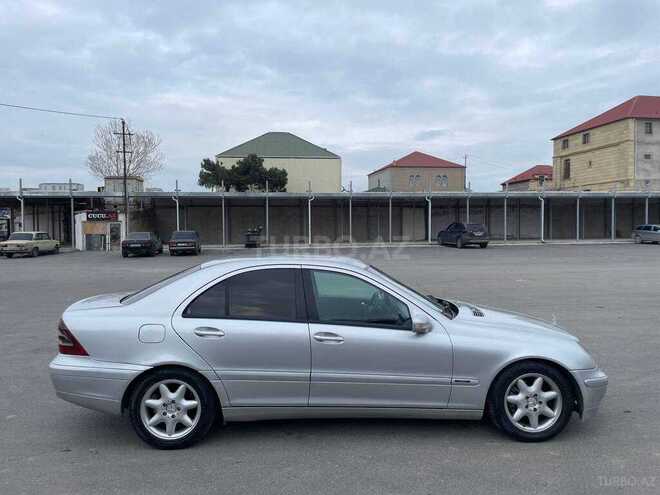 Mercedes C 220 2000, 565,236 km - 2.2 l - Bakı