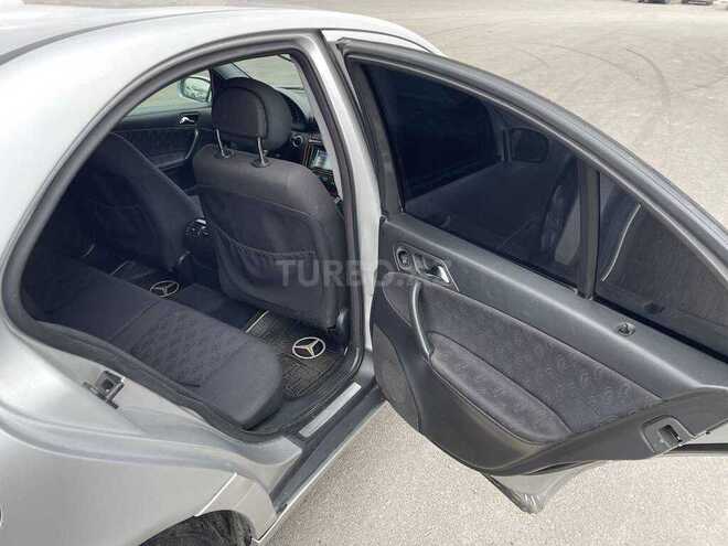 Mercedes C 220 2000, 565,236 km - 2.2 l - Bakı