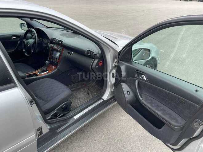 Mercedes C 220 2000, 565,236 km - 2.2 l - Bakı