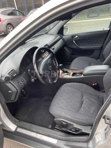 Mercedes C 220 2000, 565,236 km - 2.2 l - Bakı