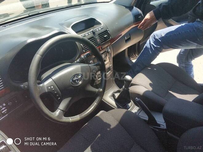 Toyota Avensis 2005, 230,000 km - 2.0 л - Bakı