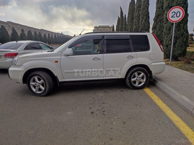 Nissan X-Trail 2002, 300,000 km - 2.0 l - Gəncə