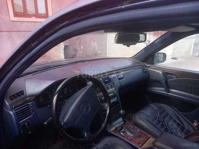 Mercedes E 280 1996, 380,000 km - 2.8 l - Gəncə