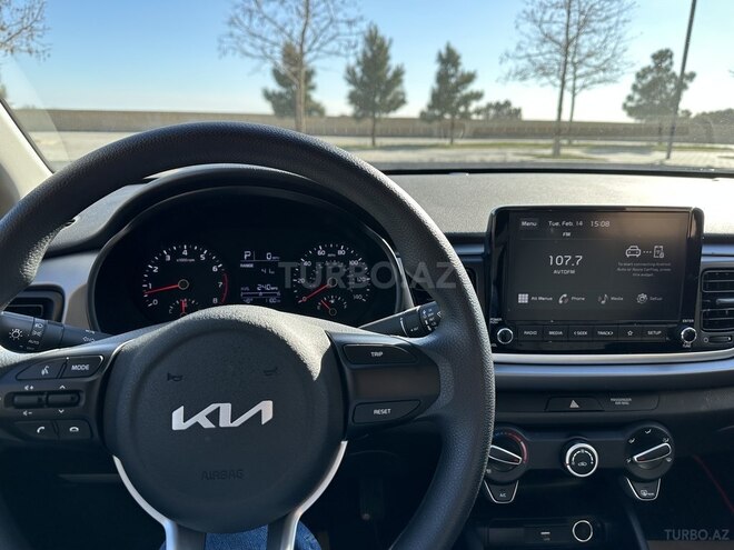 Kia Rio 2022, 15,700 km - 1.6 l - Bakı