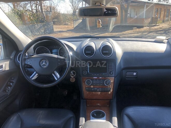 Mercedes ML 350 2005, 325,689 km - 3.5 l - Zaqatala
