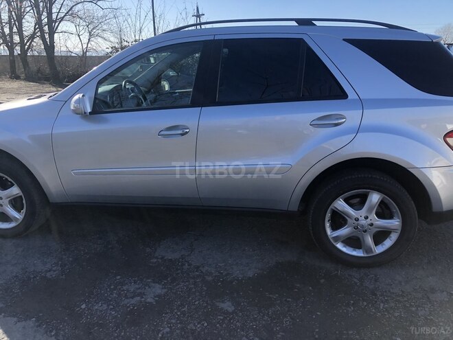 Mercedes ML 350 2005, 325,689 km - 3.5 l - Zaqatala
