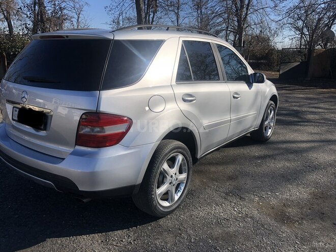 Mercedes ML 350 2005, 325,689 km - 3.5 l - Zaqatala