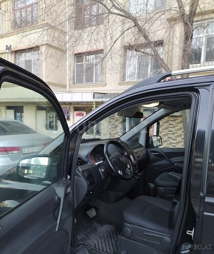 Mercedes Viano 2013, 290,000 km - 2.2 л - Bakı