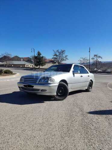 Mercedes C 230 1999, 280,000 km - 2.3 l - Şamaxı