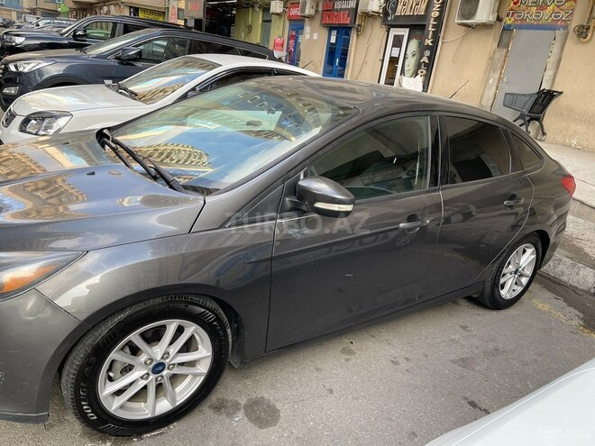 Ford Focus 2015, 179,000 km - 1.0 л - Bakı