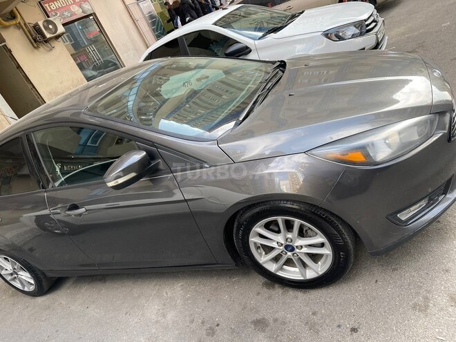 Ford Focus 2015, 179,000 km - 1.0 л - Bakı