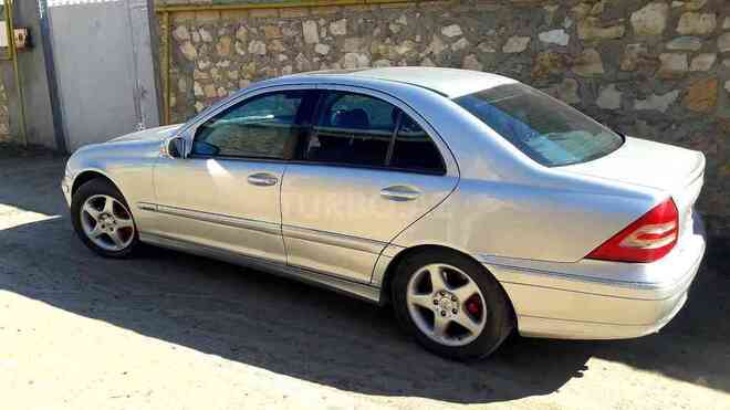 Mercedes C 240 2000, 221,800 km - 2.6 л - Gəncə