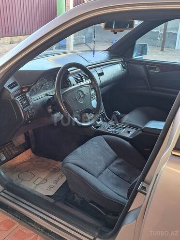 Mercedes E 230 1996, 223,114 km - 2.3 l - Cəlilabad