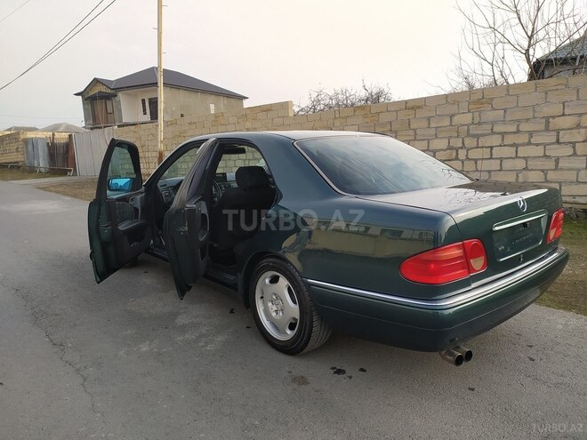 Mercedes E 240 1998, 360,000 km - 2.4 л - Zaqatala
