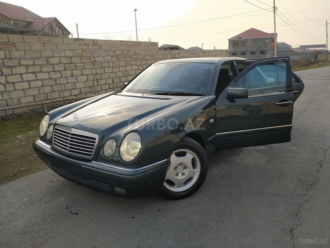 Mercedes E 240 1998, 360,000 km - 2.4 л - Zaqatala