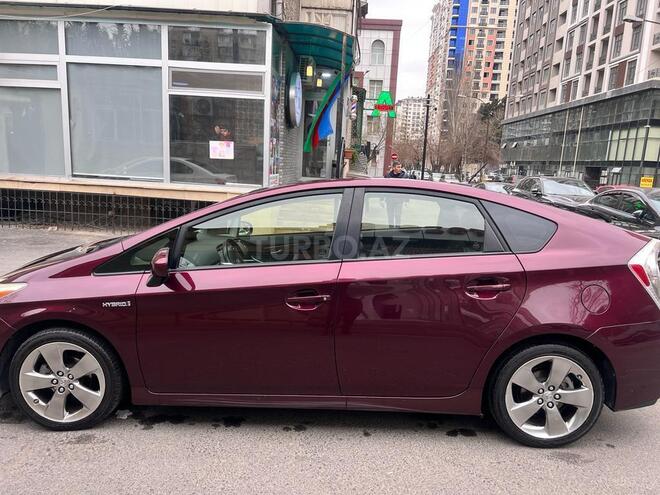Toyota Prius 2013, 222,000 km - 1.8 l - Bakı