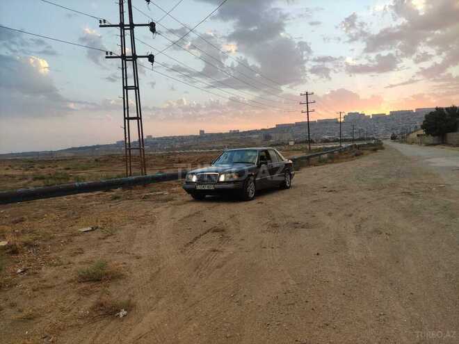 Mercedes E 220 1994, 389,000 km - 2.2 л - Bakı