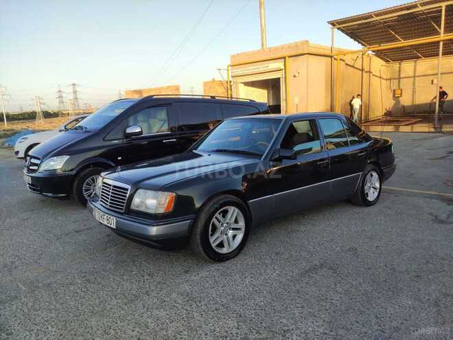 Mercedes E 220 1994, 389,000 km - 2.2 л - Bakı