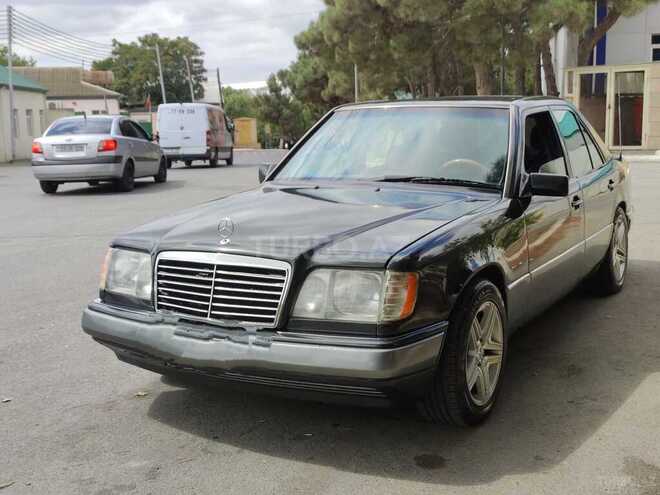 Mercedes E 220 1994, 389,000 km - 2.2 л - Bakı