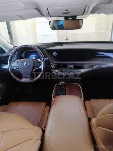 Lexus LS 350 2018, 40,000 km - 3.5 l - Bakı